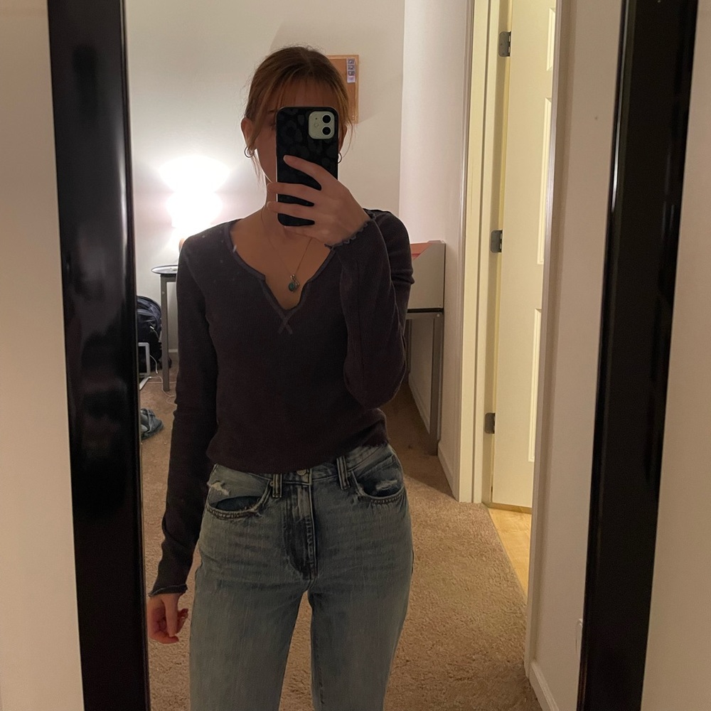 American Eagle Blue/ Gray long Sleeve V-neck